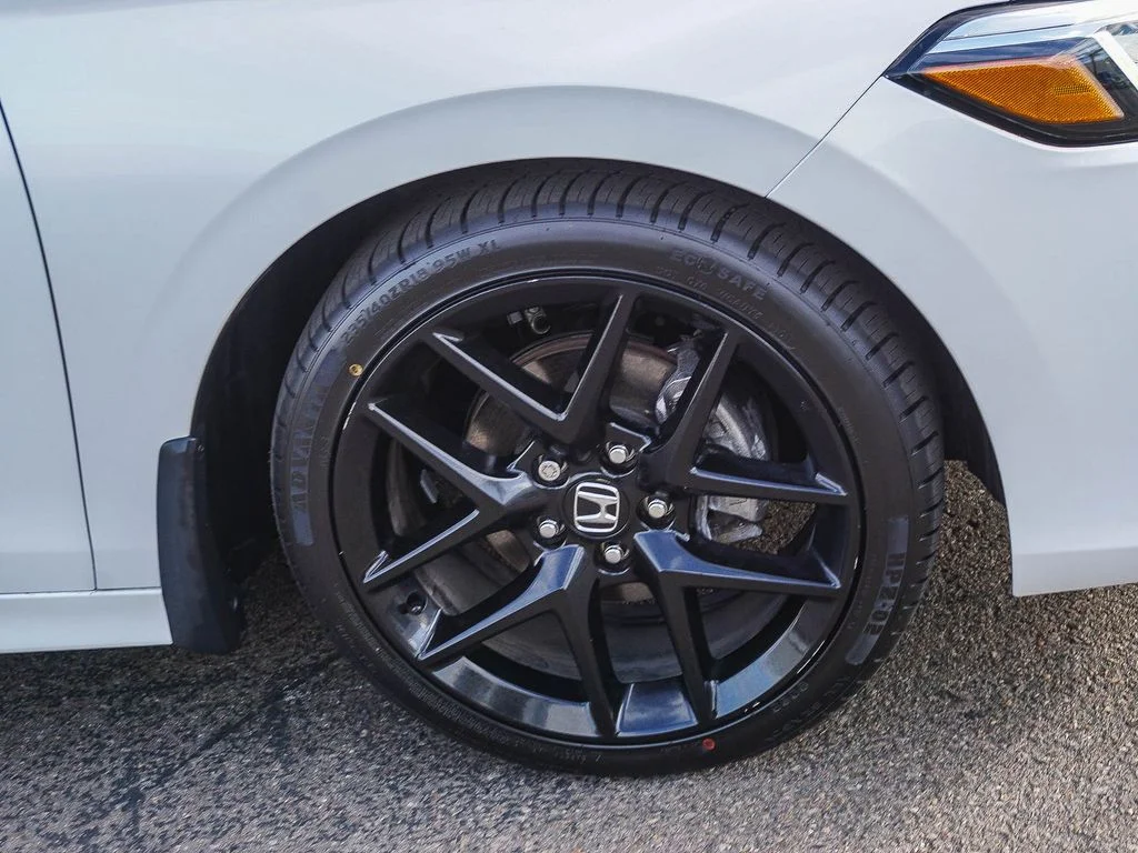 Used 2022 White Honda Sport image 10