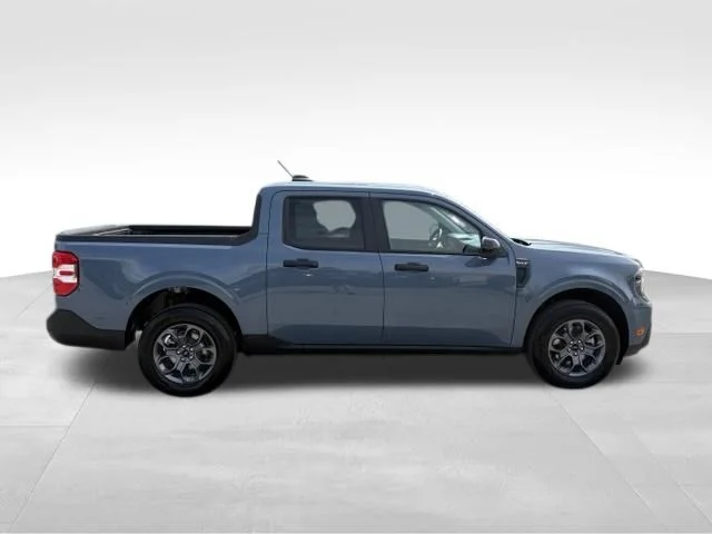 New 2026 Gray Ford XLT image 10
