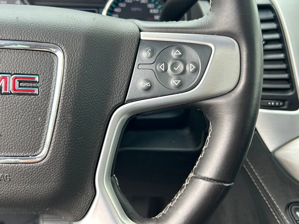 Certified Used 2020 Onyx Black GMC SLT image 39