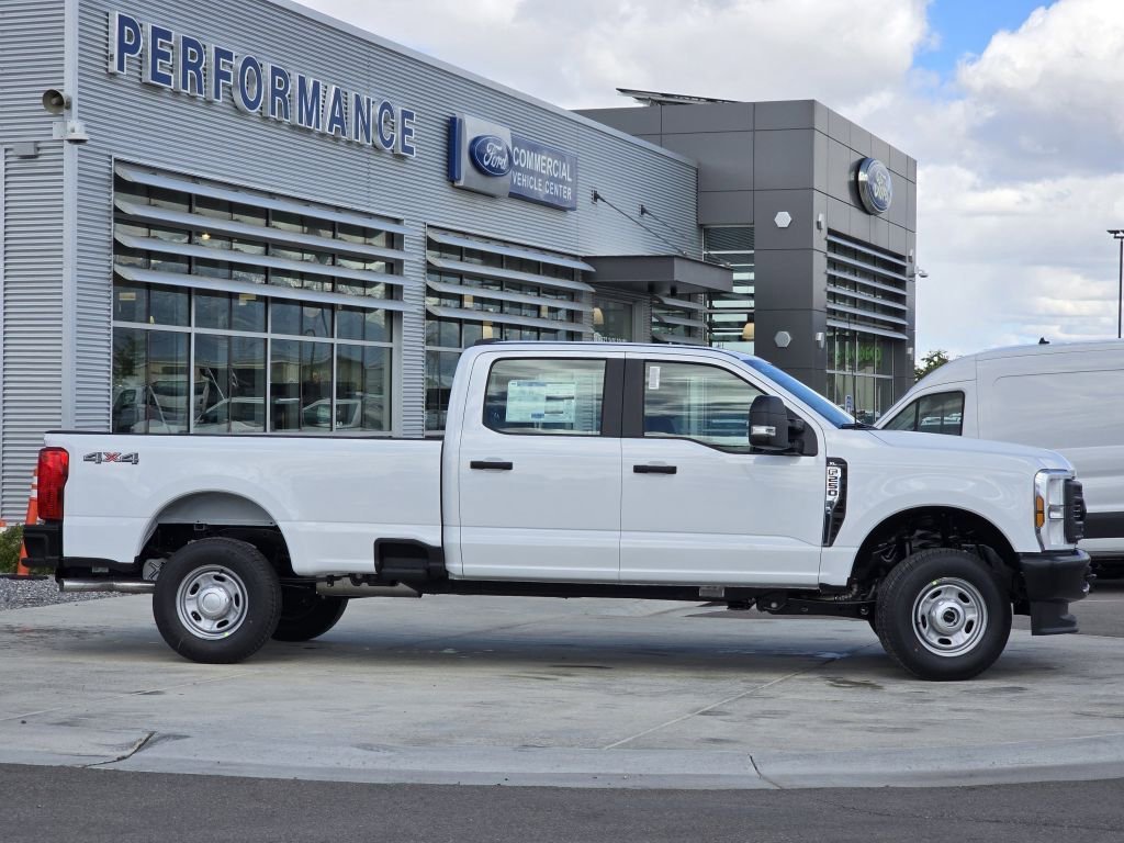 New 2026 Oxford White Ford XL image 27