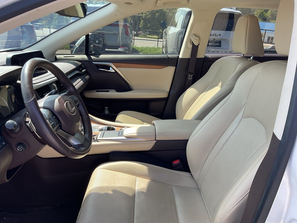 Used 2020 Eminent White Pearl Lexus  image 17