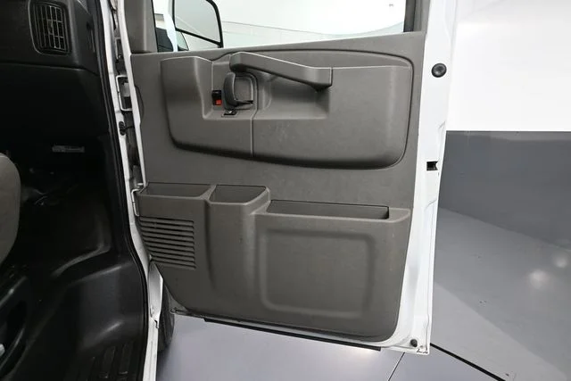 Used 2019 White Chevrolet Work Van image 31