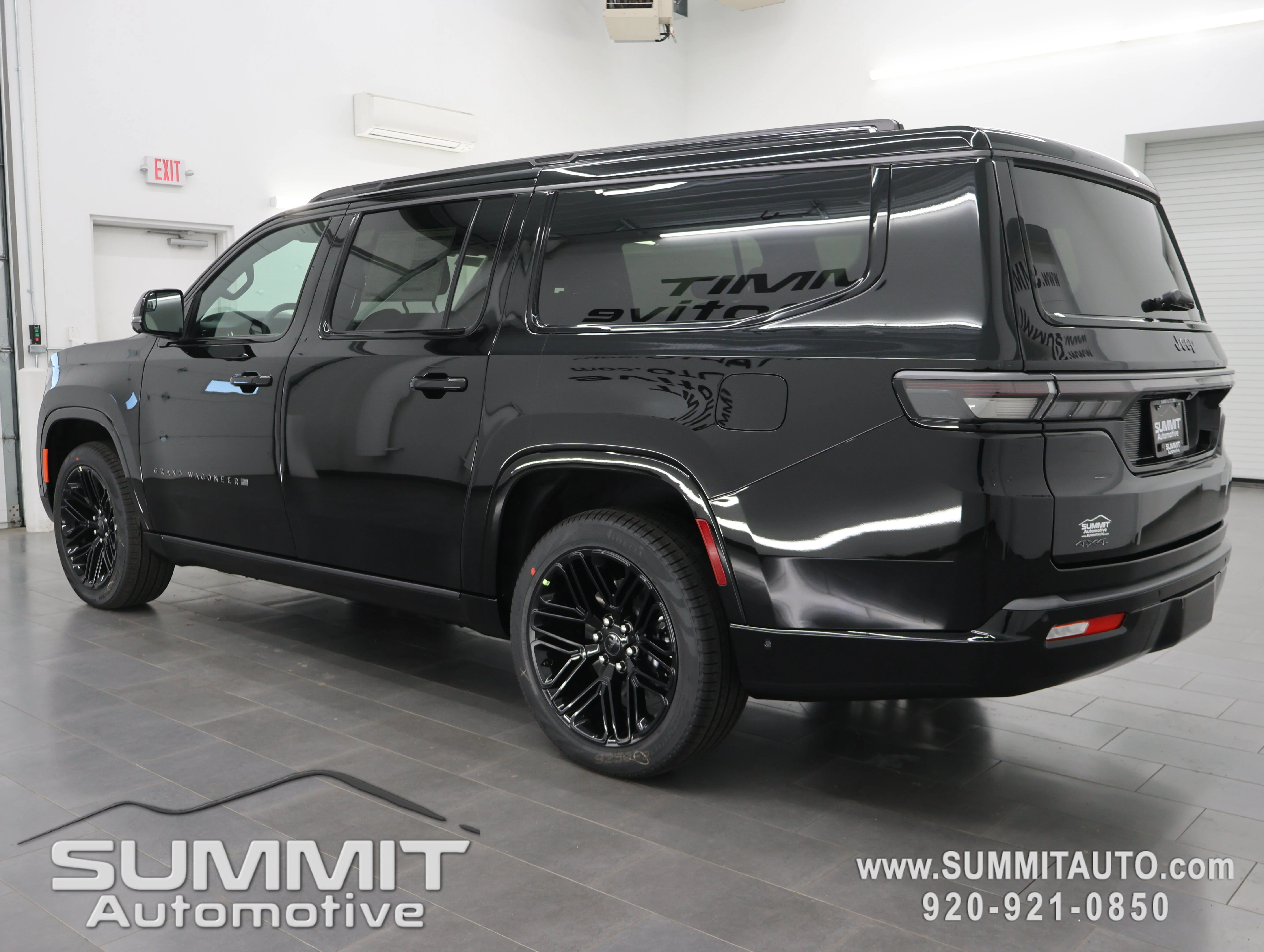New 2026 High Gloss Black Jeep Limited Reserve image 5