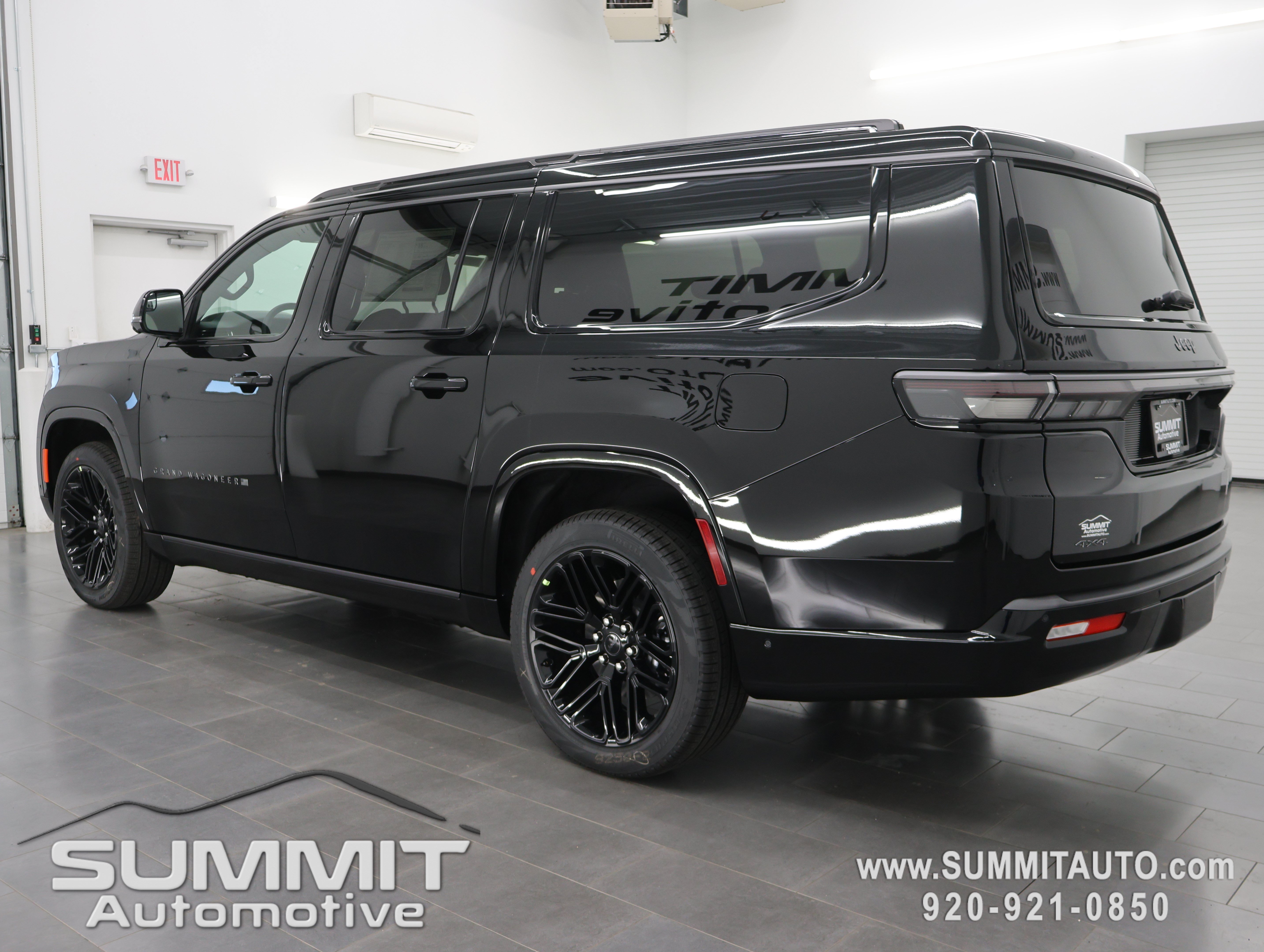 New 2026 Black Jeep Limited Reserve image 5