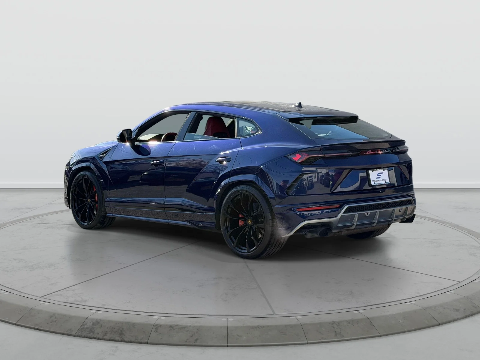 Used 2022 Blue Lamborghini Base image 4