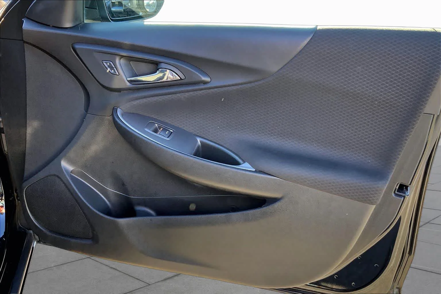Used 2024 Mosaic Black Metallic Chevrolet LT image 22