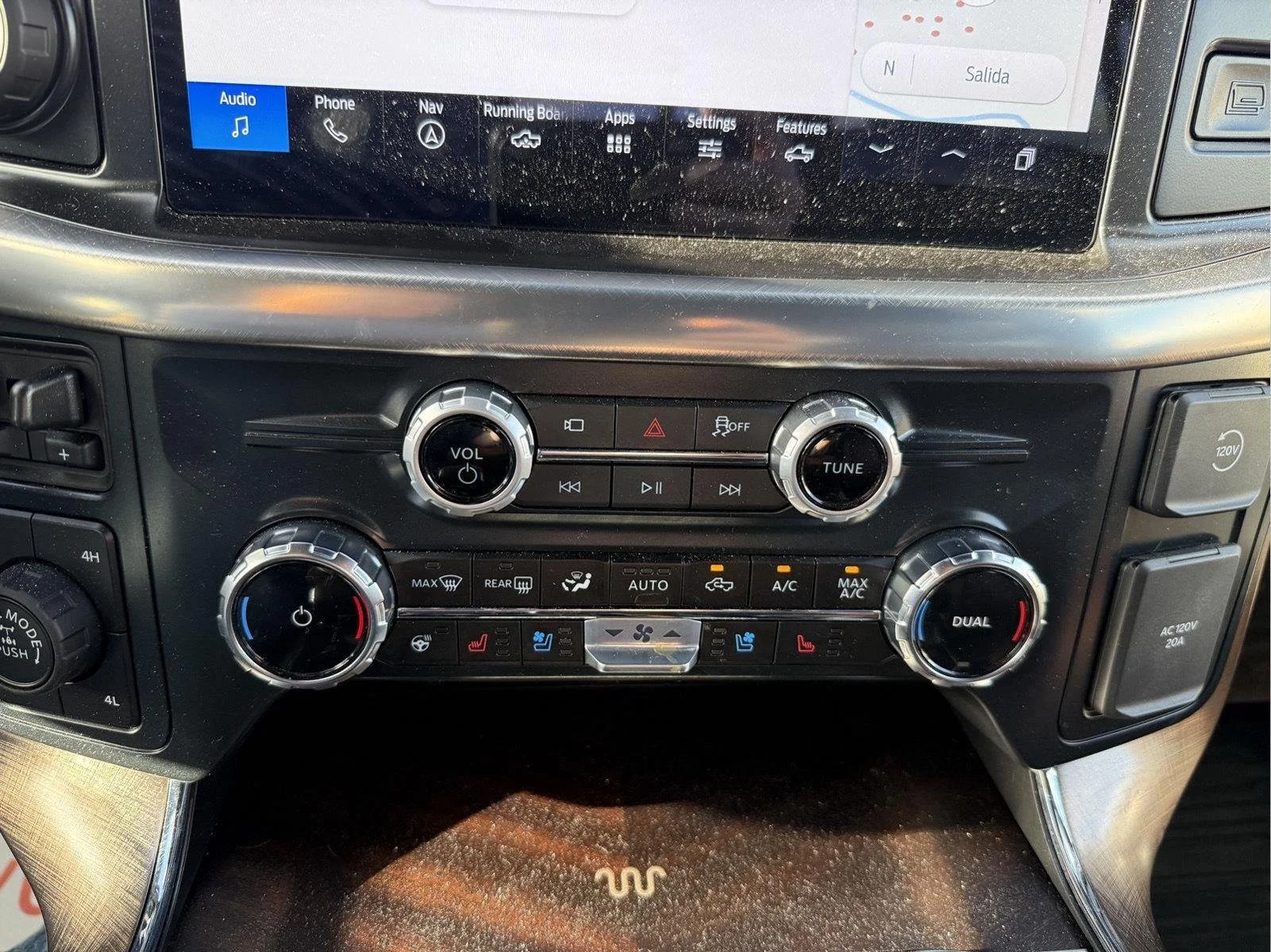 Used 2025 Agate Black/Marsh Gray Ford King Ranch image 20