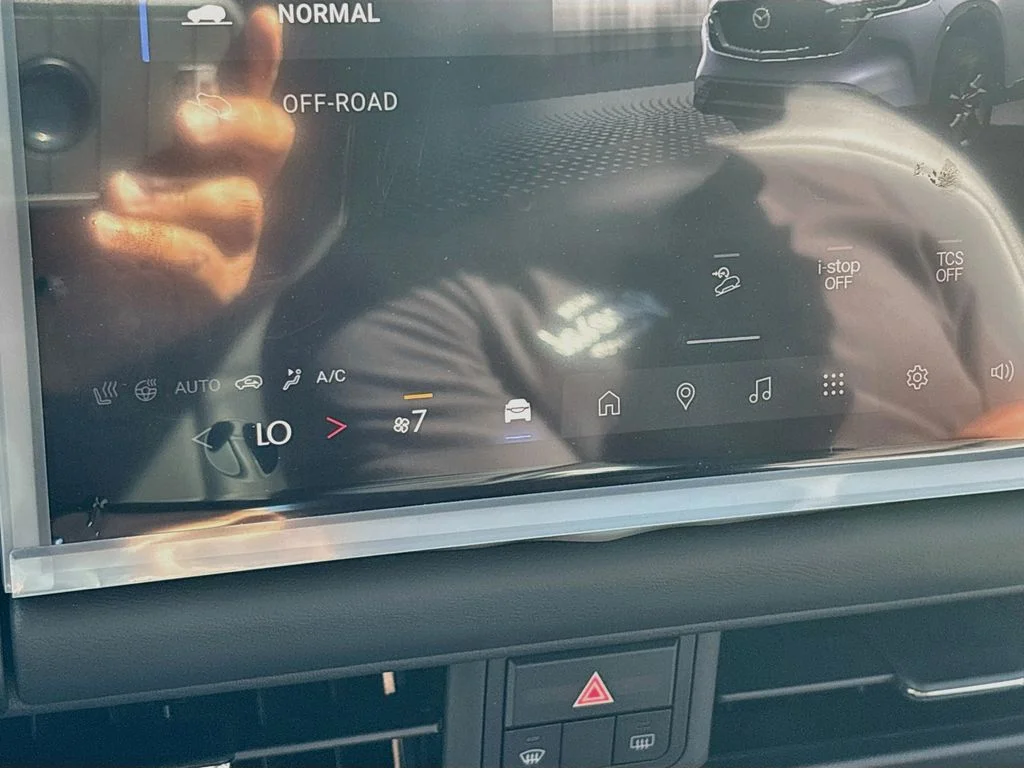 New 2026 Machine Gray Metallic Mazda 2.5 S Preferred AWD image 21