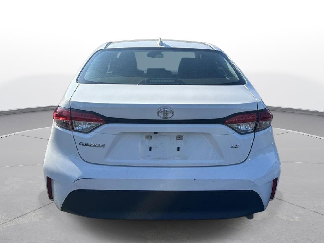 Used 2024 Ice Cap Toyota LE image 7