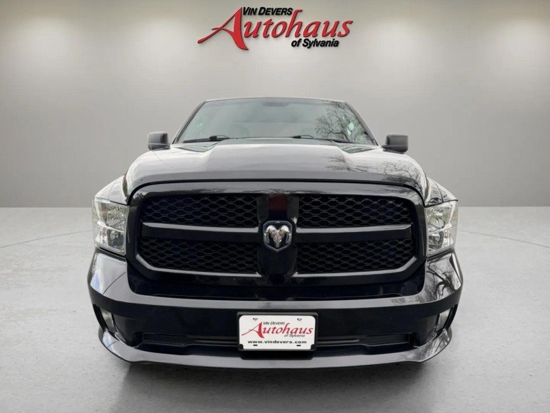 Used 2018  Ram Express image 2