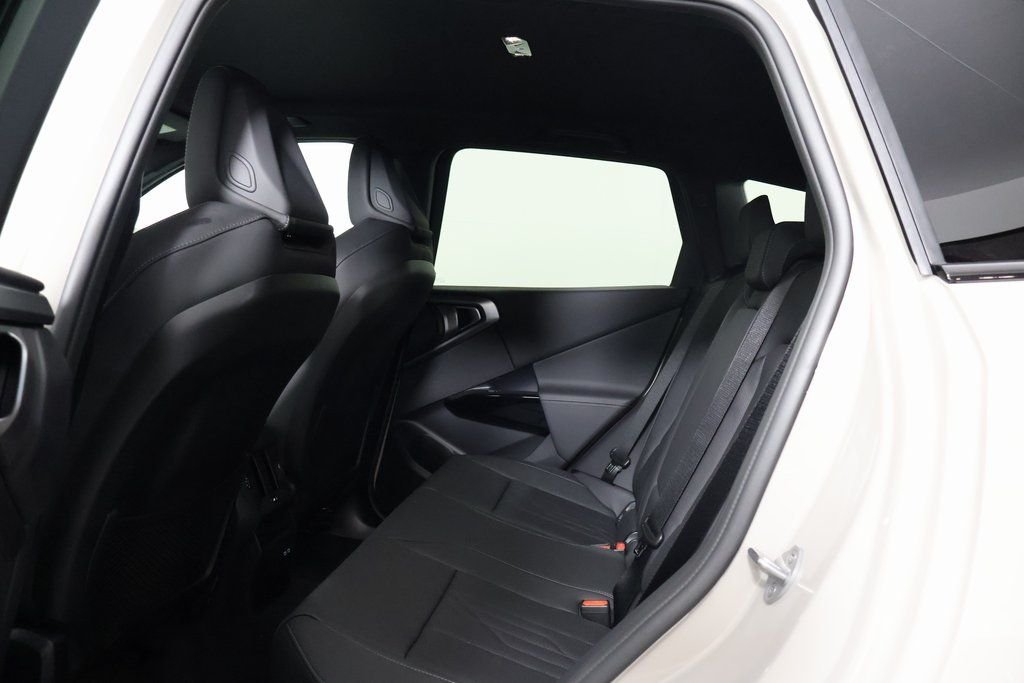 New 2026 Dune Grey Metallic BMW 30 xDrive image 6
