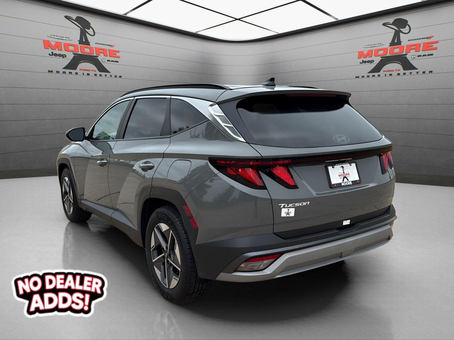 Used 2025 Hampton Gray Hyundai SEL image 6