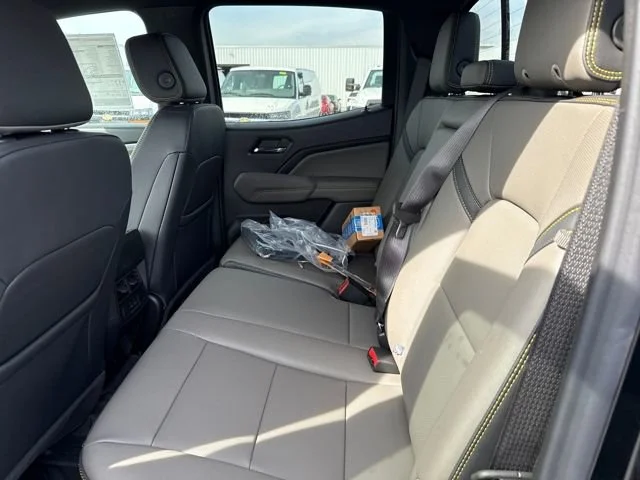 2026 Chevrolet Colorado ZR2 - Photo 28