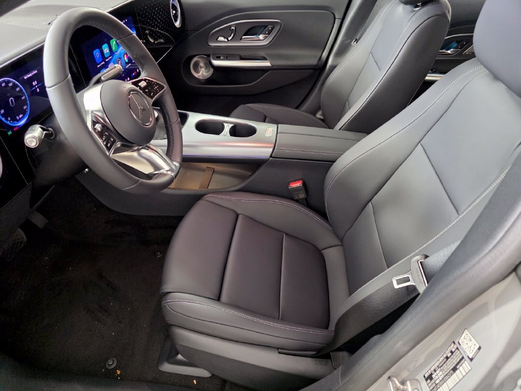New 2027 MANUFAKTUR Alpine Grey Mercedes-Benz CLA 350 image 23