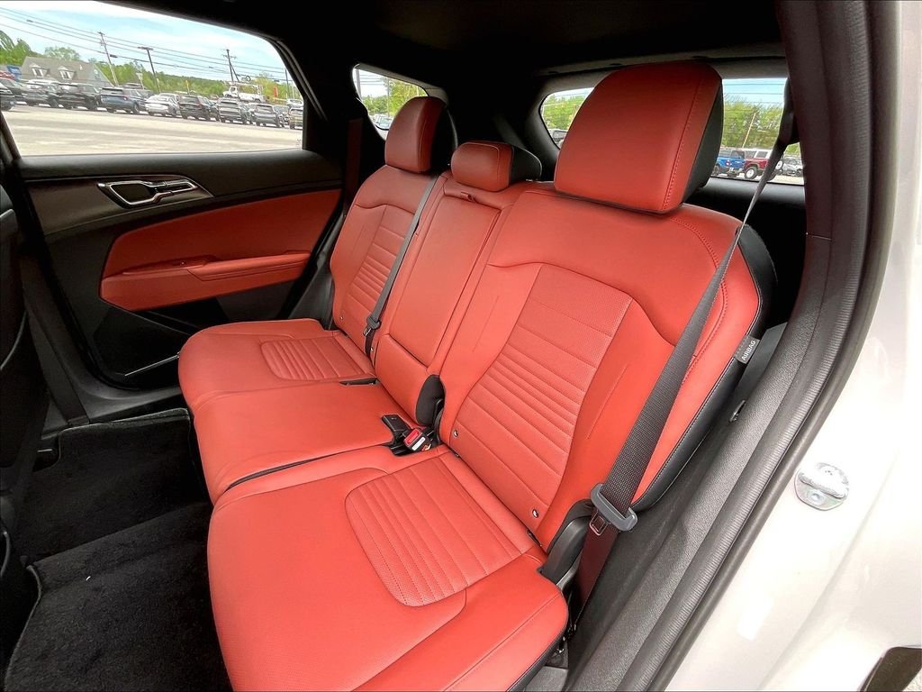 New 2026 Wolf Gray Kia SX Prestige image 15