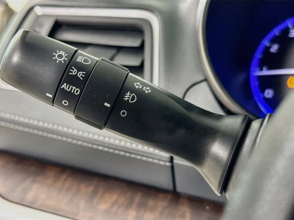 Used 2019 Tungsten Metallic Subaru 2.5i image 14
