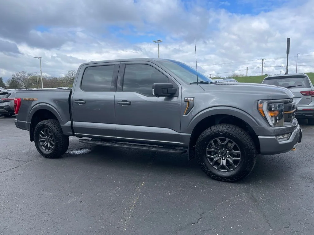 Used 2023 Gray Metallic Ford Tremor image 2