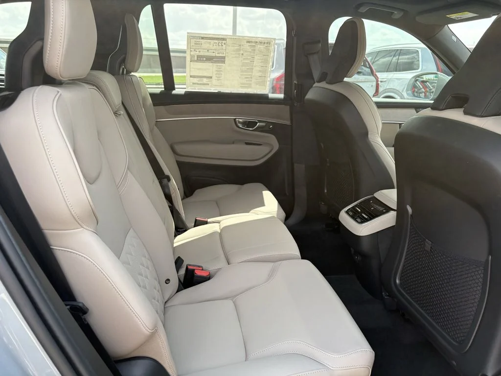 2026 Volvo XC90 Plus - Photo 28