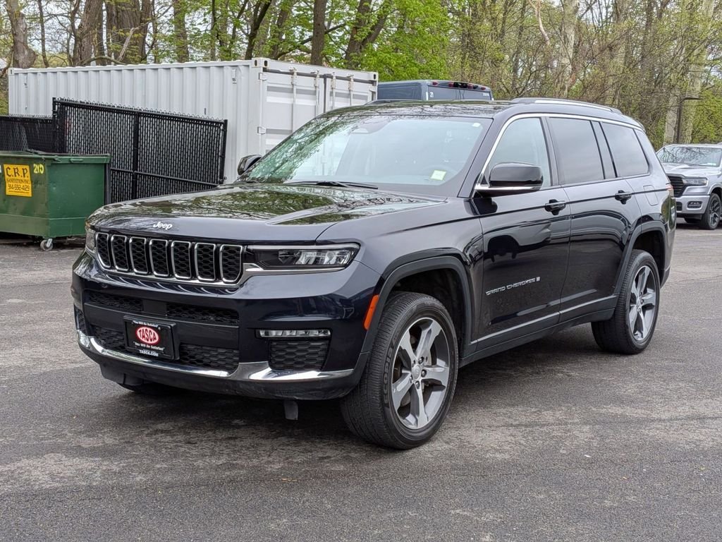 Used 2023 Black Jeep Limited image 11