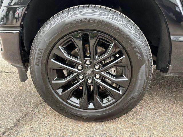 Used 2024 Black Ford XLT image 8