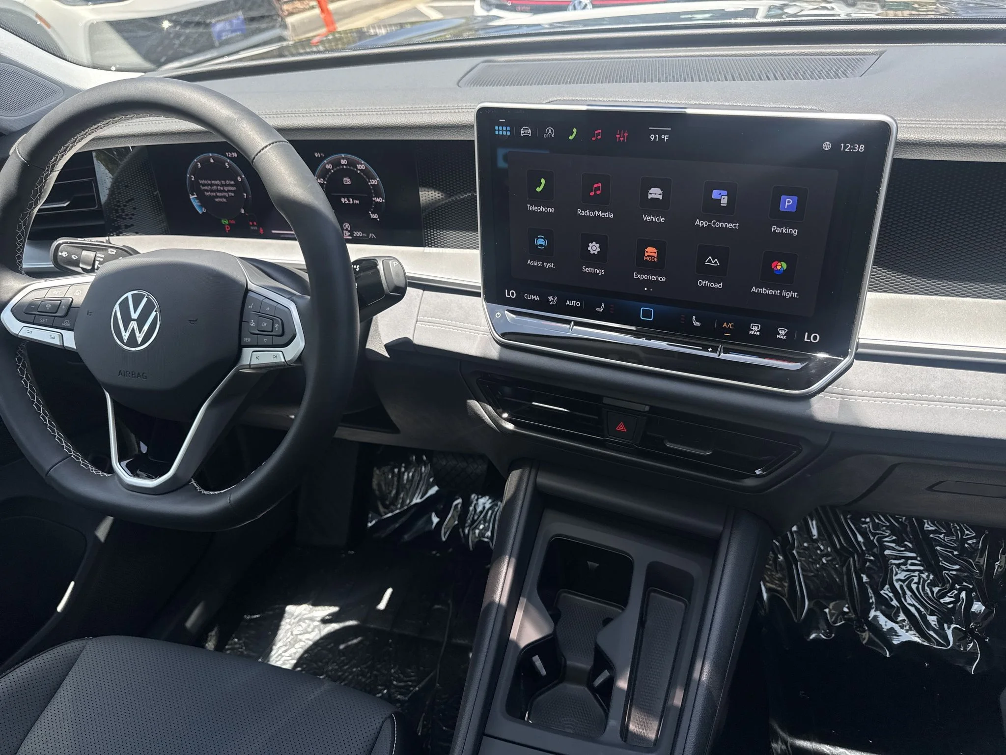 New 2026 Platinum Gray Metallic Volkswagen SE image 23