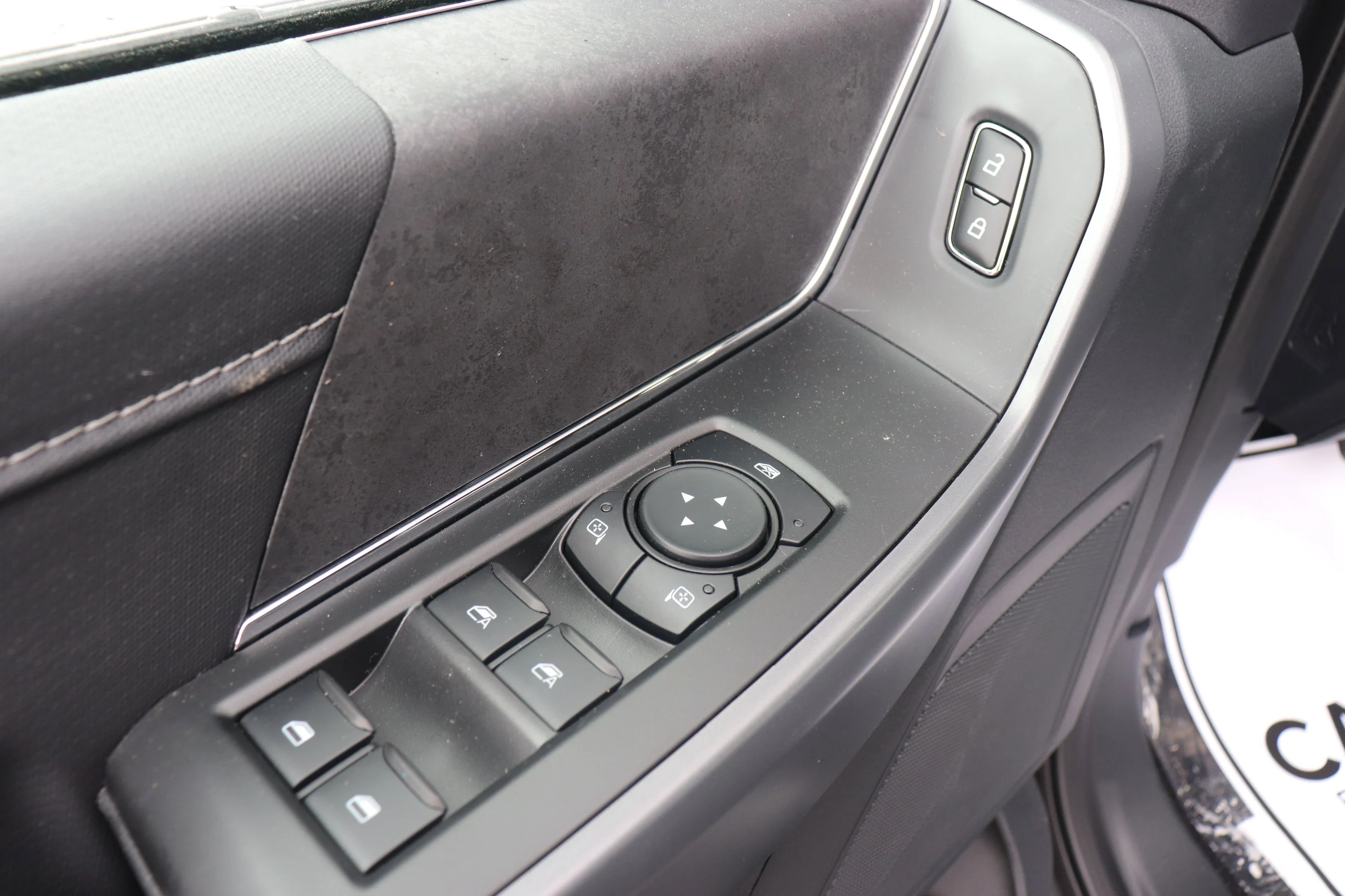New 2026 CARBONIZED GREY METALLIC Ford XLT image 11