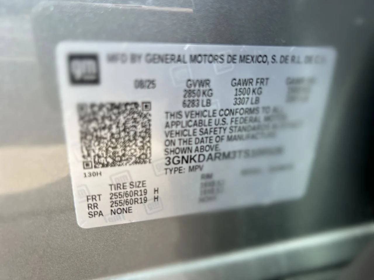 New 2026 Sterling Gray Metallic Chevrolet LT image 29