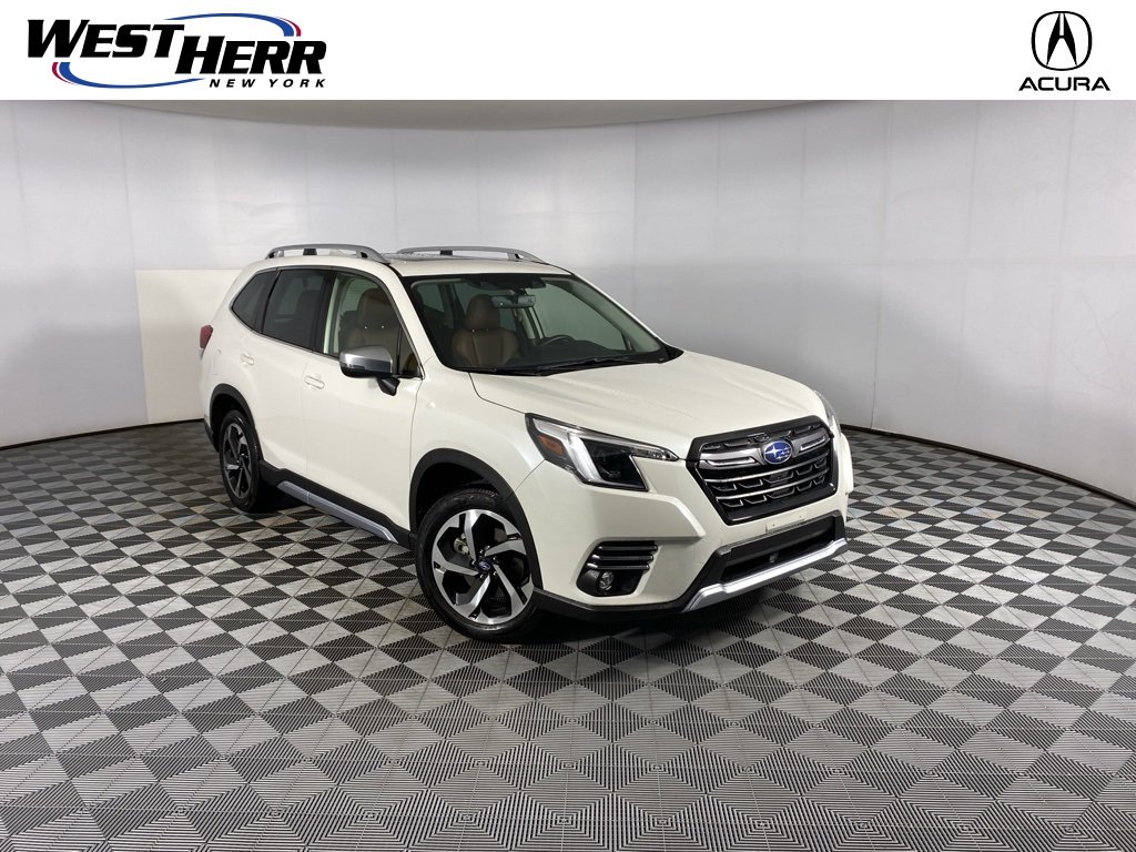 2023 Subaru Forester Touring