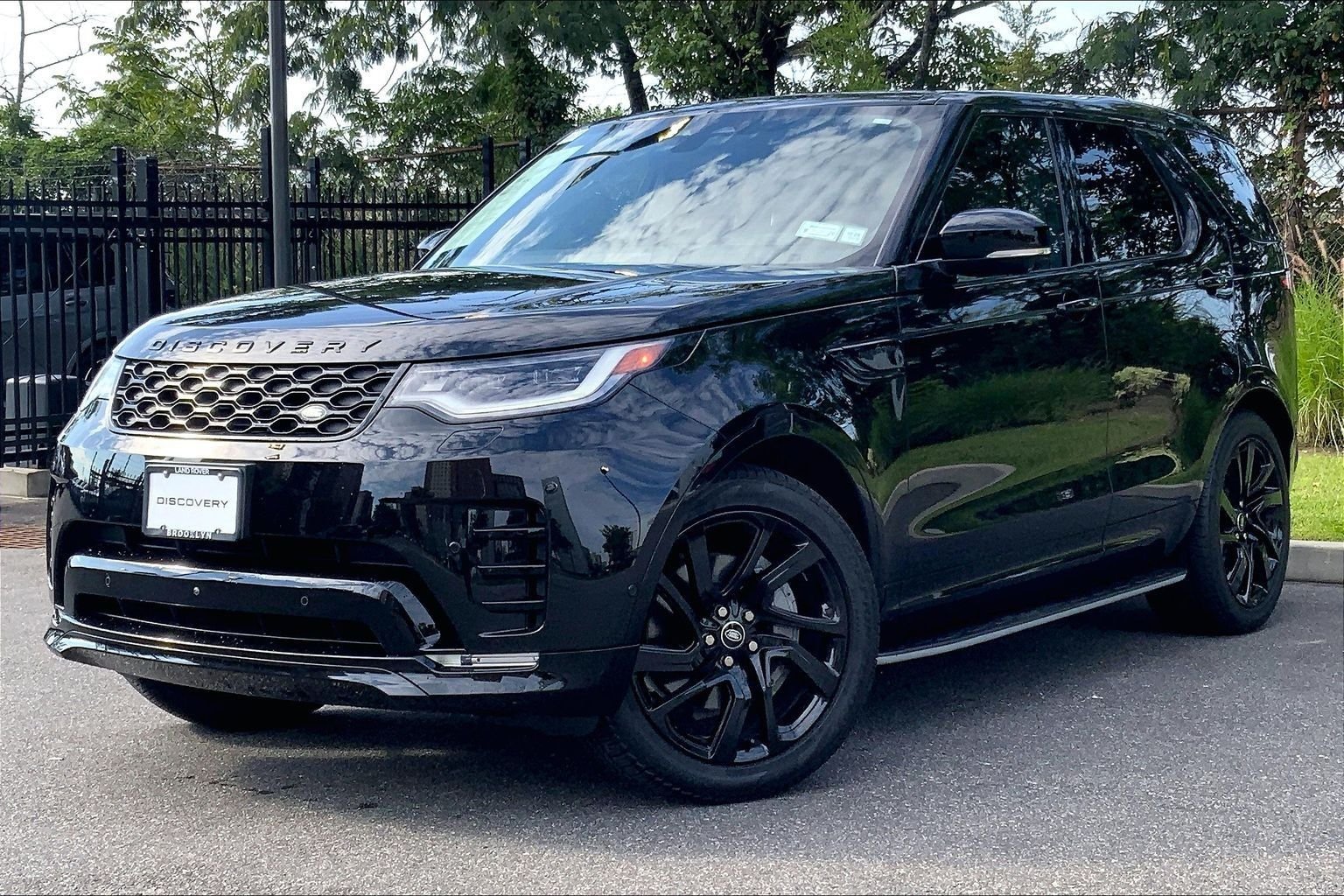 2025 Land Rover Discovery