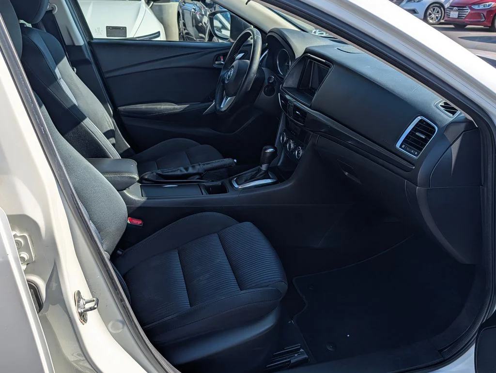2015 Mazda MAZDA6 i Sport - Photo 9