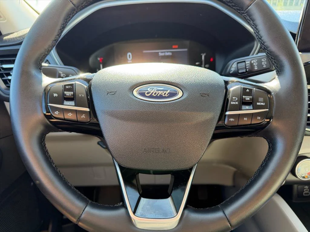 Used 2025 Blue Ford Active image 18