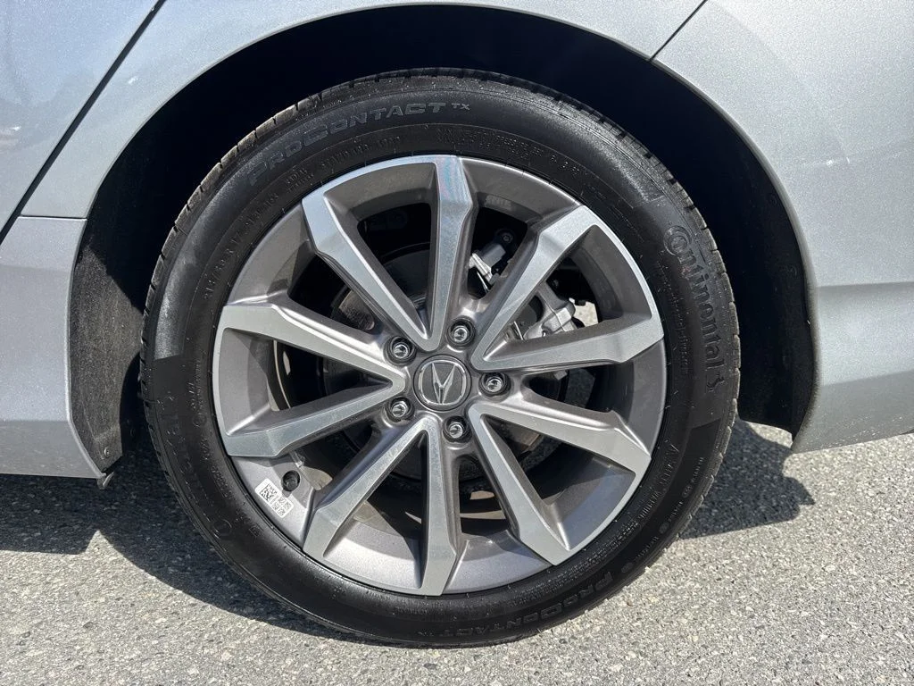 Used 2024 Silver Acura Base image 28
