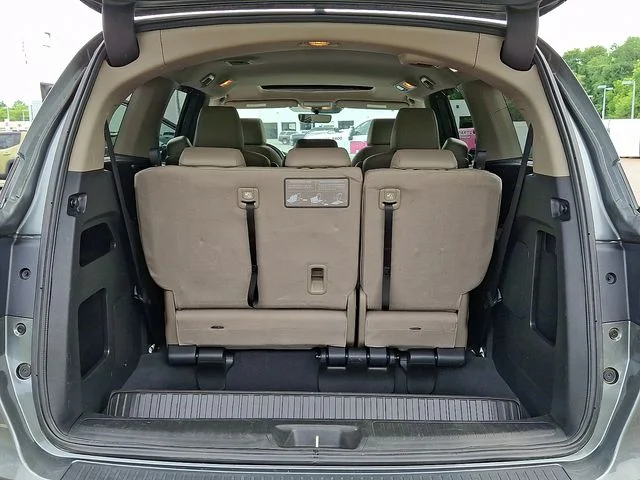 Used 2020 Gray Honda EX-L image 30