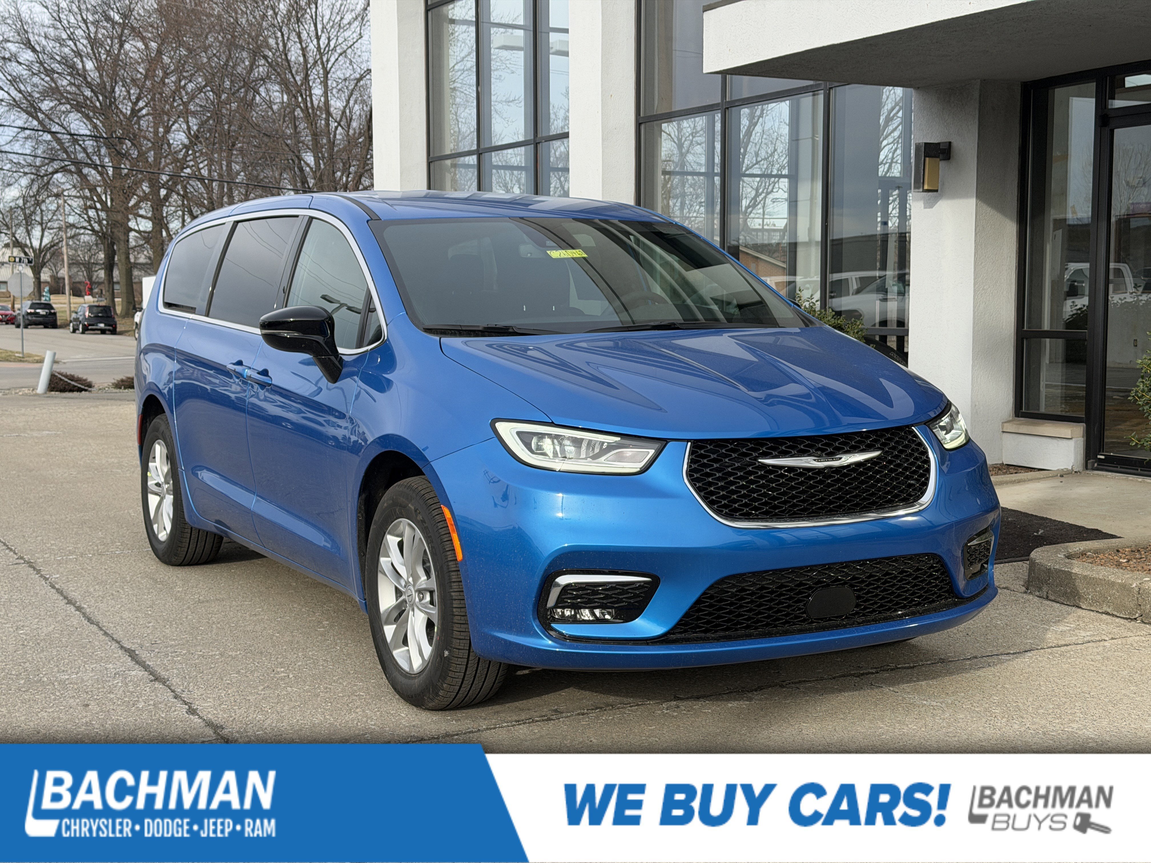 2026 Chrysler Pacifica Select