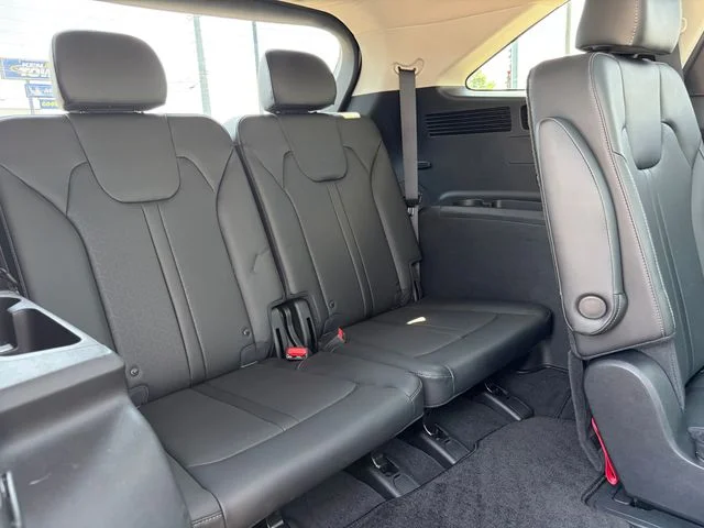 Certified Used 2023 White Kia SX image 27