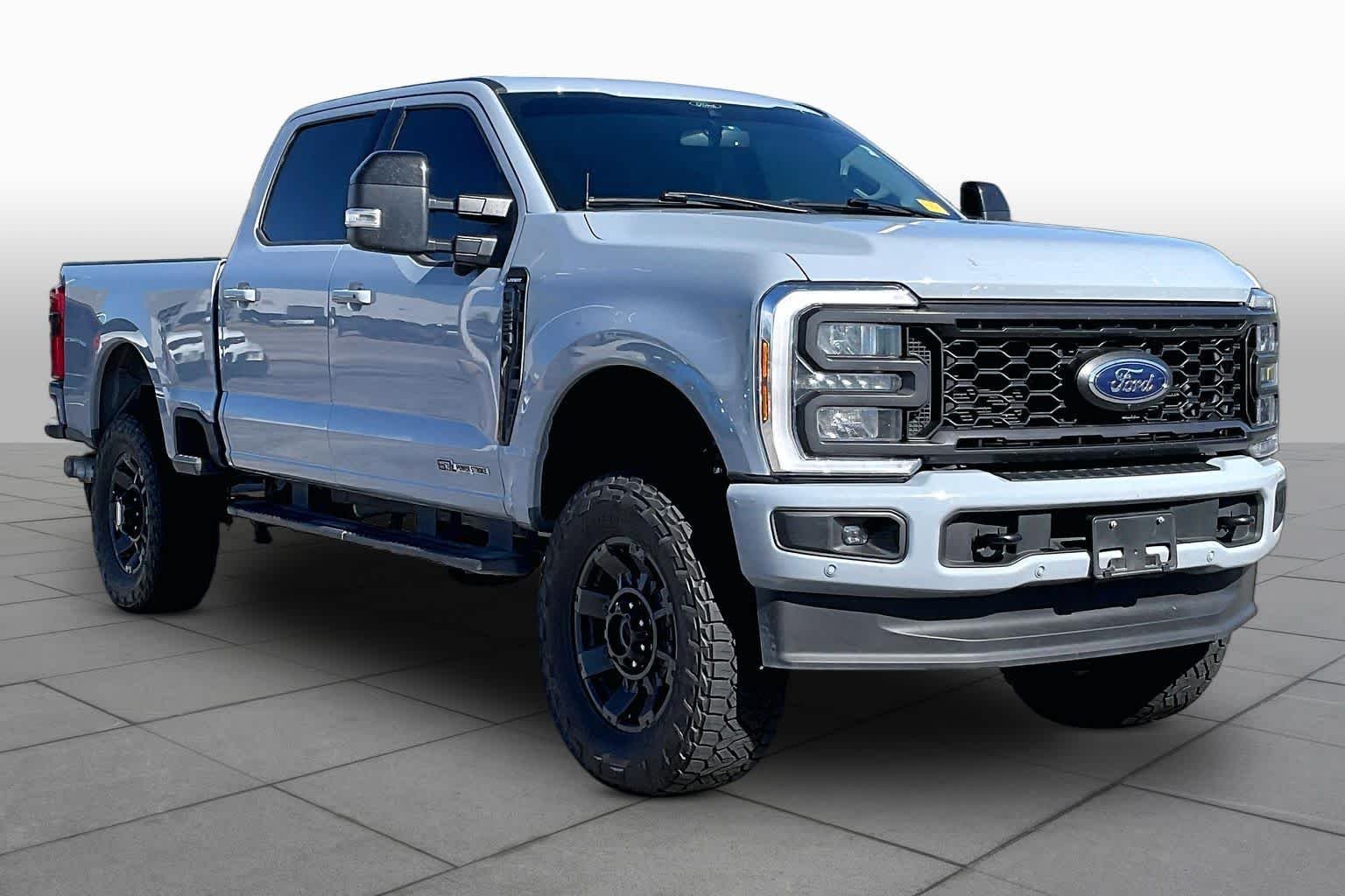 Certified Used 2024 Glacier Gray Metallic Ford LARIAT image 3