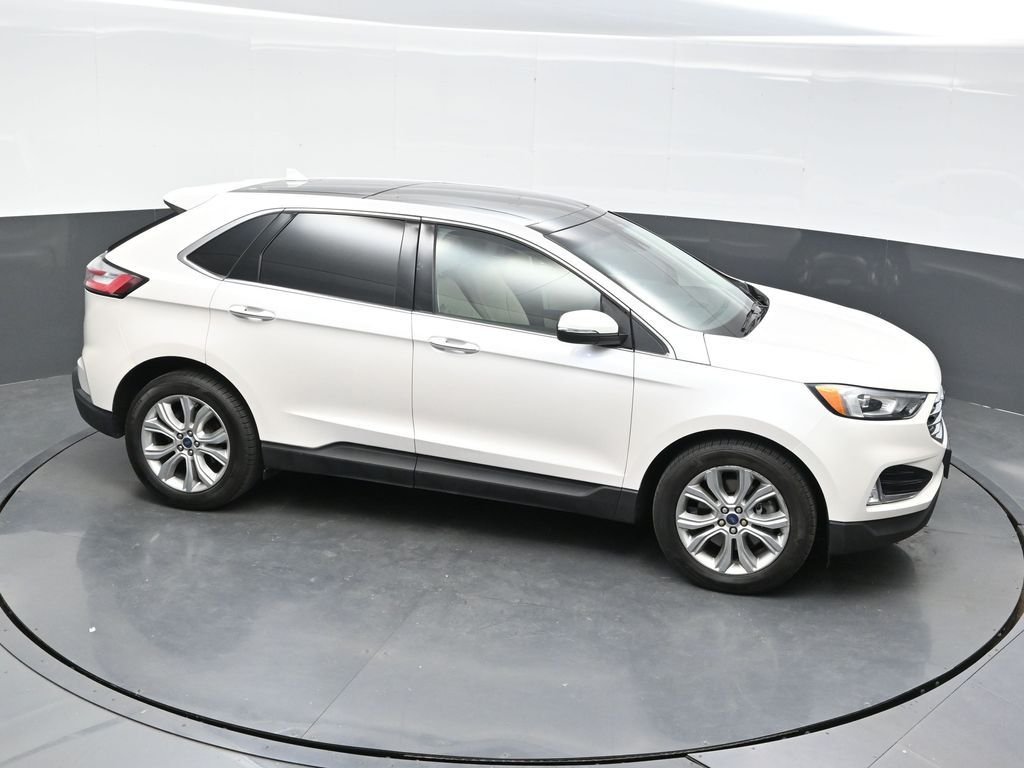 Used 2019 White Ford Titanium image 42