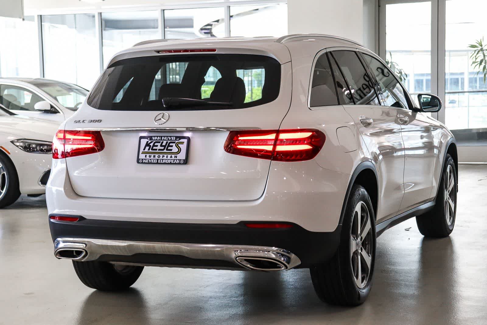 Used 2019 Polar White Mercedes-Benz GLC 300 image 4