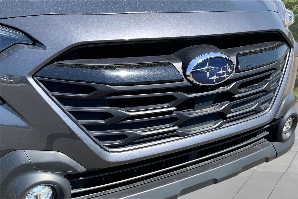 Used 2025 Gray Subaru Onyx Edition XT image 32