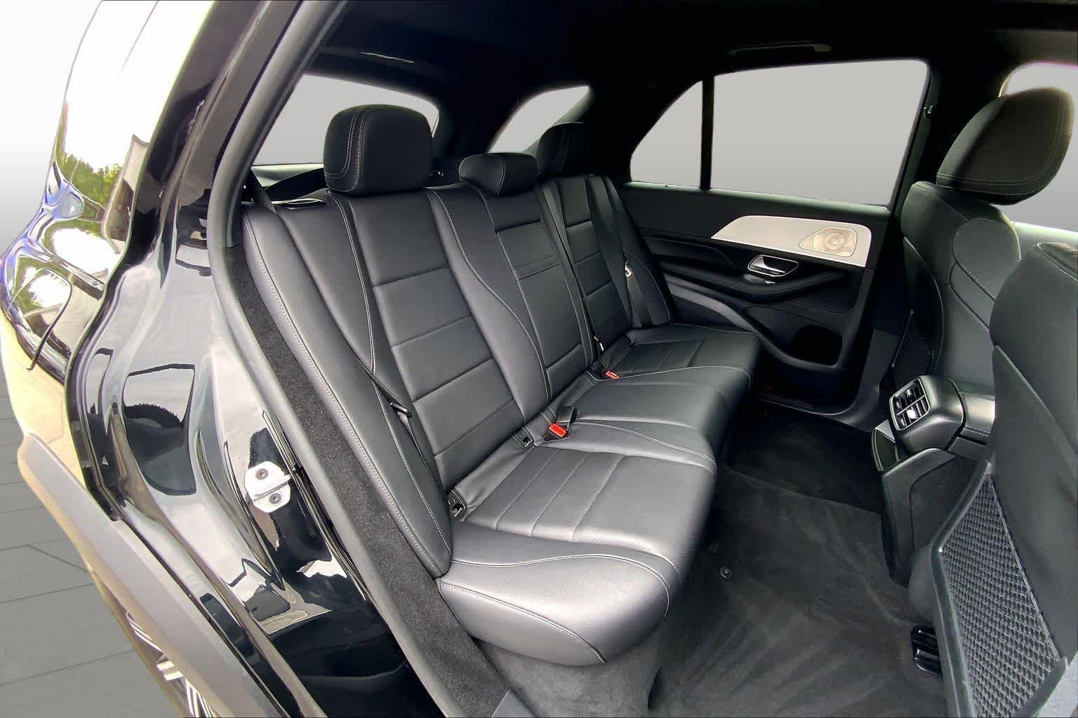 Used 2026 Obsidian Black Metallic Mercedes-Benz GLE 350 image 20