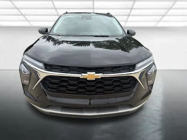 Used 2025 Mosaic Black Metallic Chevrolet LT image 2