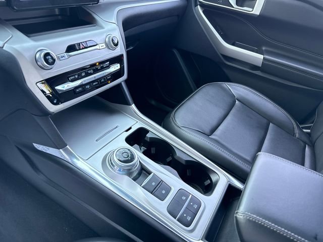 Used 2022 Gray Ford XLT image 23