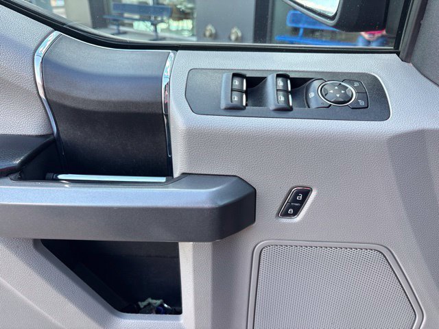 2017 Ford F-150 XLT - Photo 8