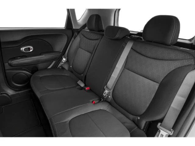 Used 2019 Clear White Kia Base image 18