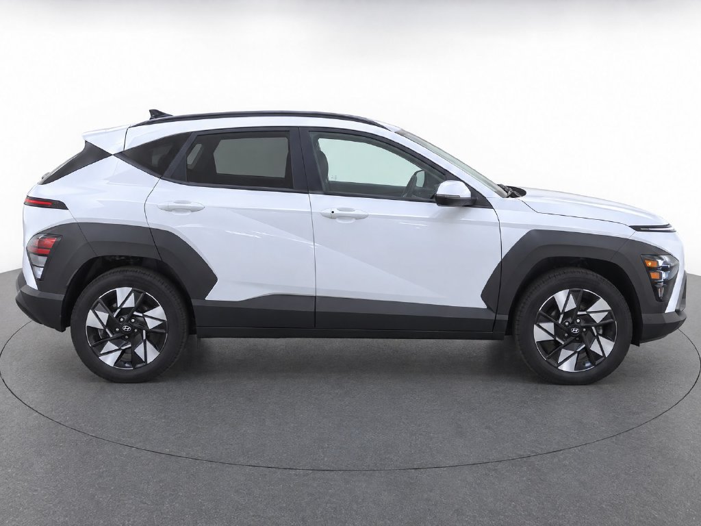 2024 Hyundai Kona SEL - Photo 29