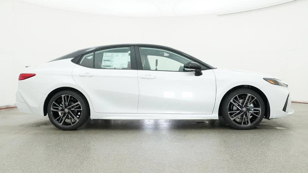 New 2026 Wind Chill Pearl with Midnight Black Metallic roof Toyota XSE image 13