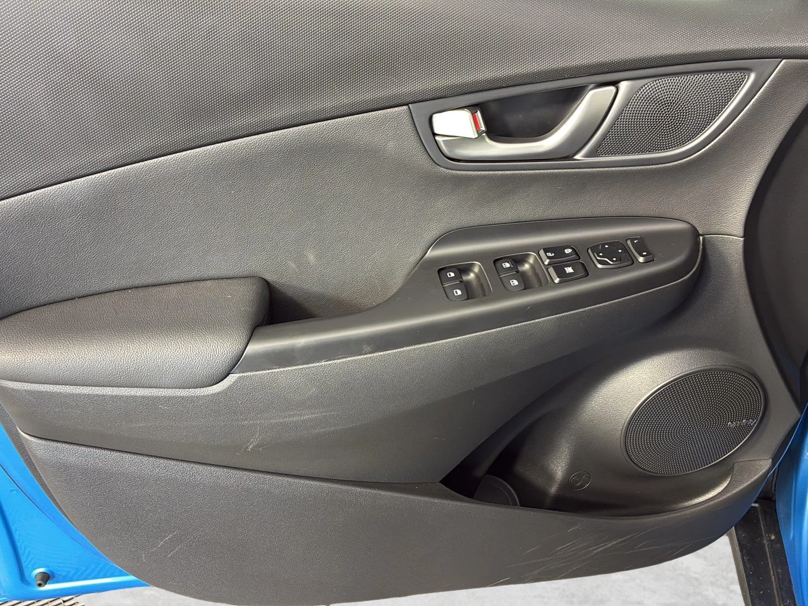 Used 2020 Surf Blue Hyundai Ultimate image 19