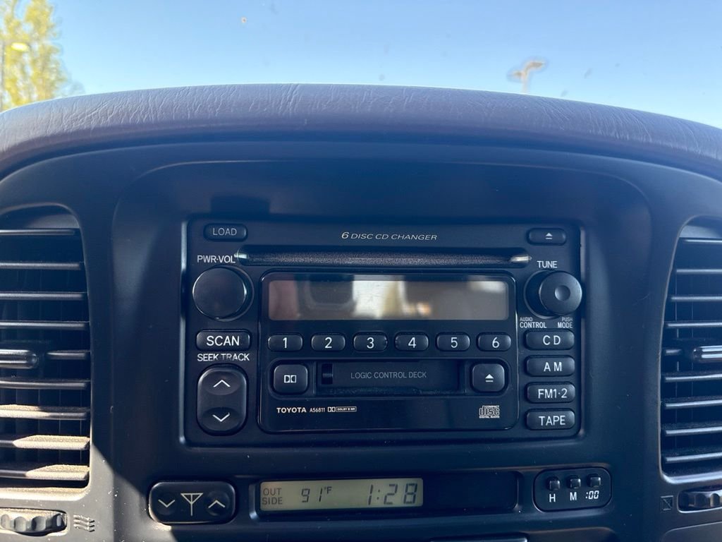 Used 2000 Black Toyota Base image 14