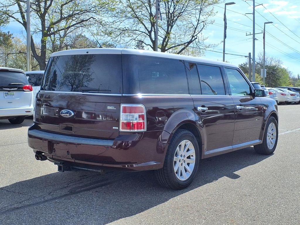 Used 2011 Red Ford SEL image 4