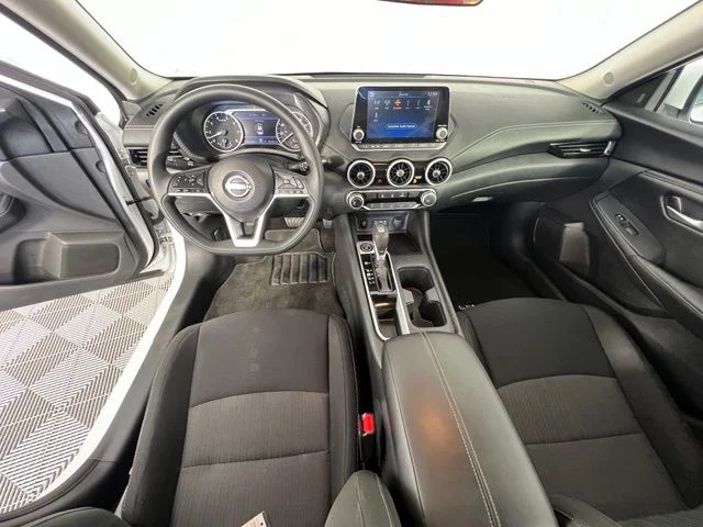 Used 2025 White Nissan SV image 33